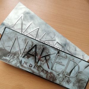 Urban Decay Smoky Eyeshadow Palette